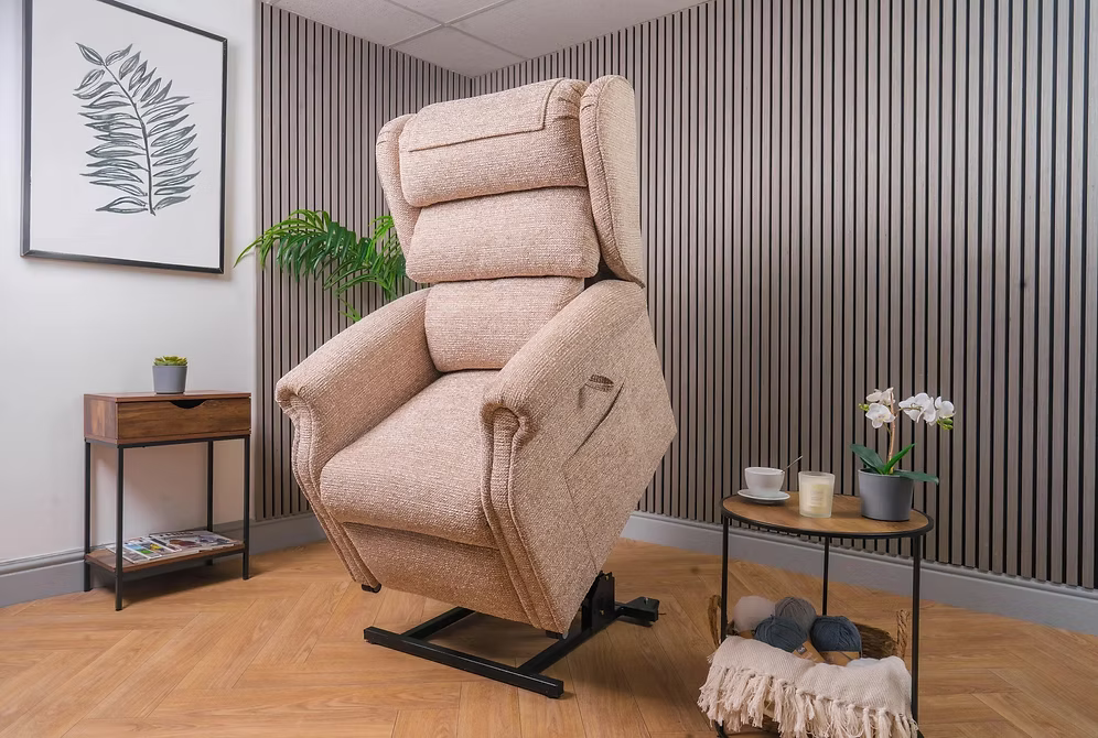 Cullen Rise and Recliner